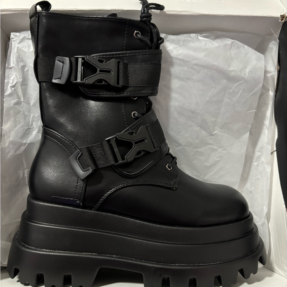 Fashion Nova Black Moto Platform Boots